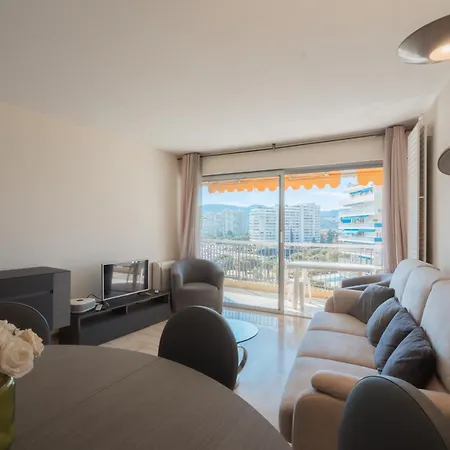 Appartamento Vue Marina , Jolie Standing Climatisé , Piscine , 10 Minutes De Cannes Mandelieu
