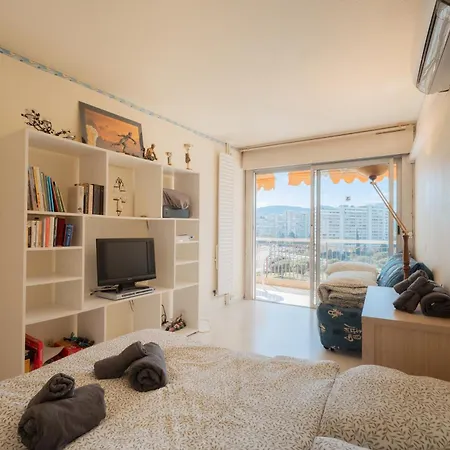 Appartamento Vue Marina , Jolie Standing Climatisé , Piscine , 10 Minutes De Cannes