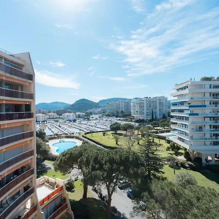 Vue Marina , Jolie Standing Climatise , Piscine , 10 Minutes De Cannes Apartment Mandelieu-la-Napoule